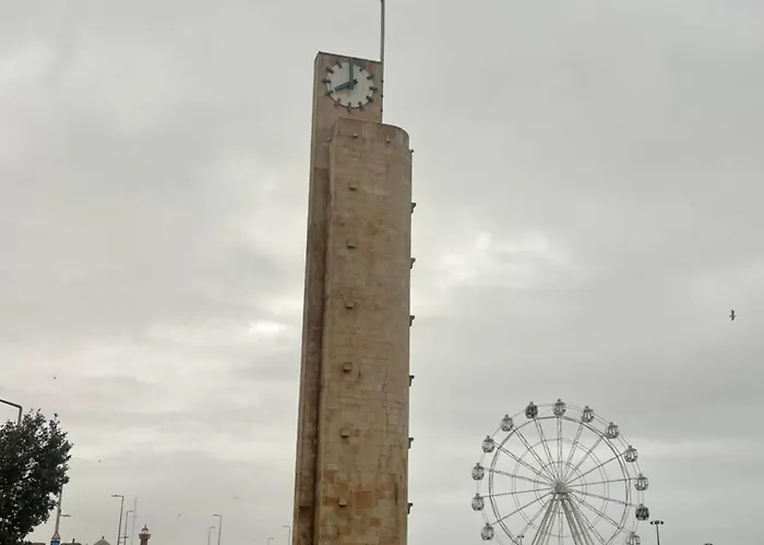 Patio Da Foz - Tres Accueillant Centre-ville 아파트 *